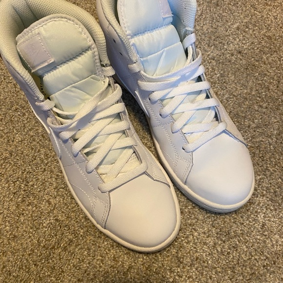 Worn once Nike Court Legacy 2 mids! - Picture 2 of 6